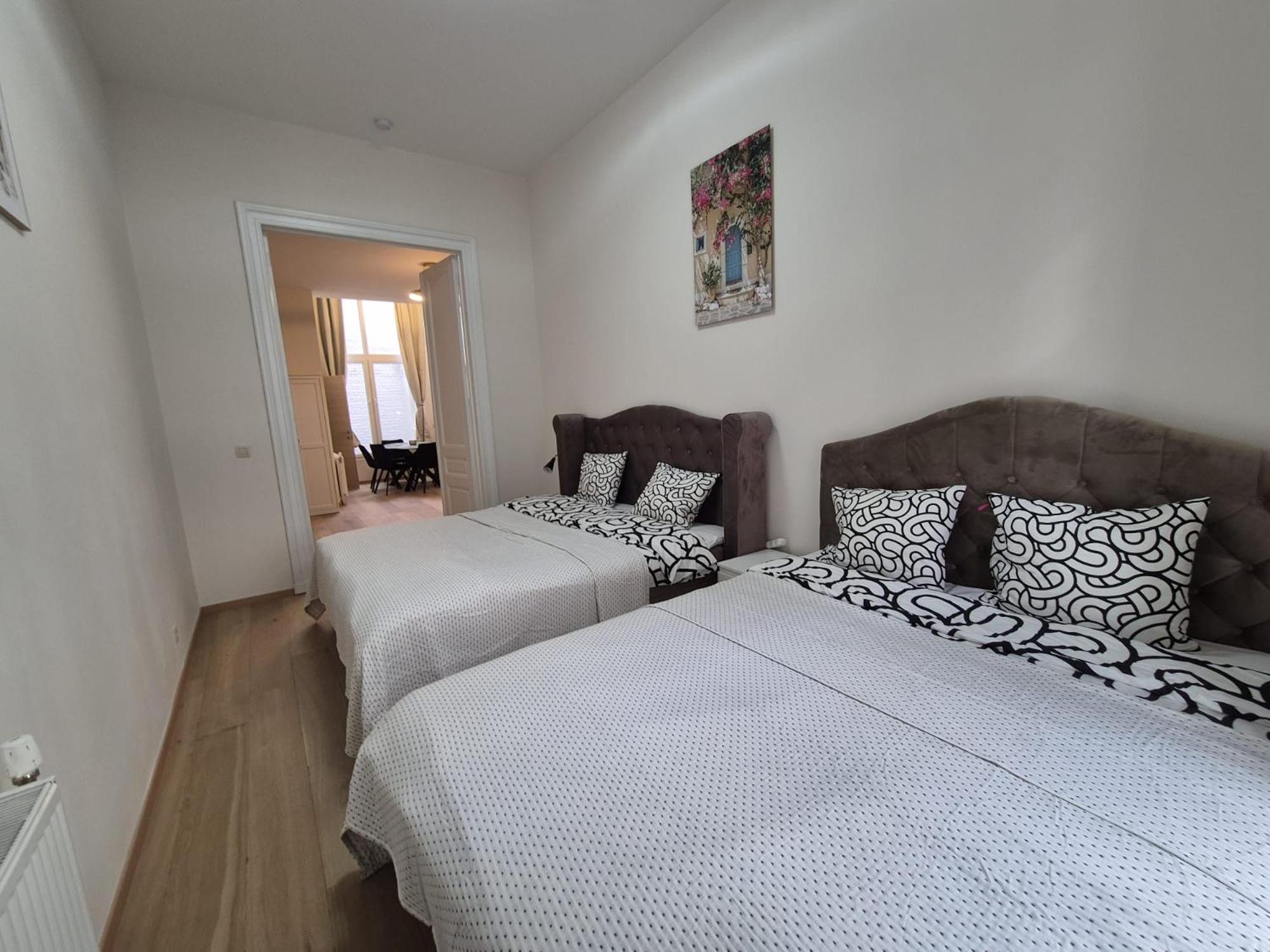 Tasson Snel Apartment Center Of Брюксел Екстериор снимка